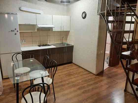 Оренда Квартира 3-кімнатна, 3/3 поверх Kiev