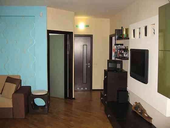 Продаж Квартира 3-кімнатна, 1/5 поверх на вул. Глинянський Тракт Львов