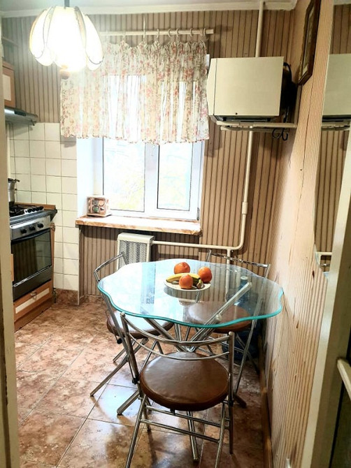 Оренда Квартира 2-кімнатна на ул. Братьев Зеровых, 2а Київ - фото 1