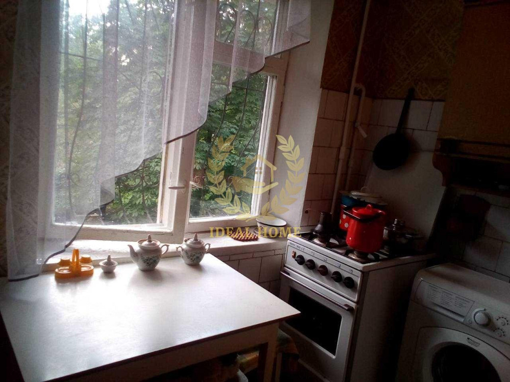 Трикімнатна квартира біля метро Лівобережна Київ - фото 17