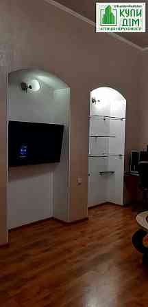 Продам трикімнатну квартиру Кропивницький