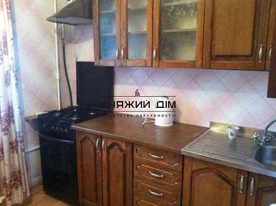 Оренда Квартира 1-кімнатна, 2/9 поверх на Милютенко ул. Киев