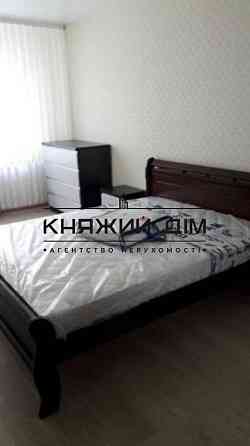 Оренда Квартира 3-кімнатна, 5/25 поверх на Русовой Софии ул. Киев