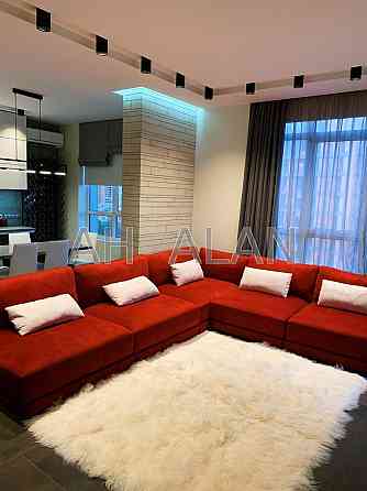 Продаж Будинок 3-кімнатний на Джона Маккейна вул., 7 Kiev