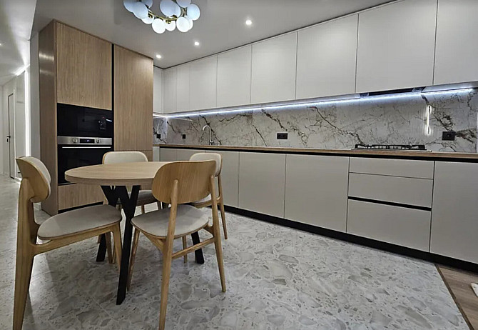 Продаж 1к квартири 50 кв. м на пров. Цегельний Тернопіль - фото 1