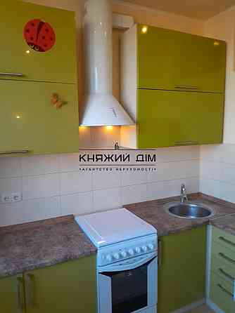 Оренда Квартира 2-кімнатна, 5/5 поверх на Івана Світличного Киев