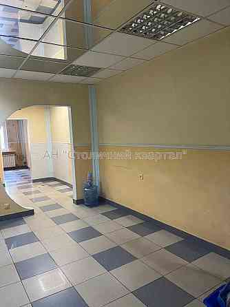 Оренда Будинок 4-кімнатний на Заболотного Академіка вул., 42 Kiev