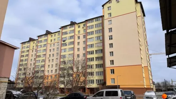 Продаж Квартира 3-кімнатна, 8/10 поверх на вул. Хіміків Івано-Франківськ