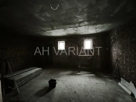 Продаж 1-поверховий Будинок з ділянкою 1.17 сот 100 кв.м 3 кімн. на Швабська Ужгород