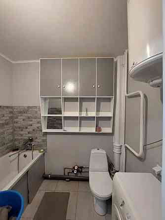 Оренда Квартира 1-кімнатна, 8/9 поверх на Бажана, 9Г Kiev