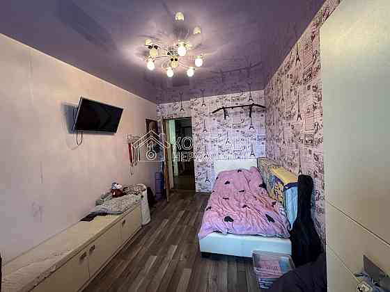 Продаж Квартира 3-кімнатна, 1/10 поверх на вул. Титаренківський Kharkiv