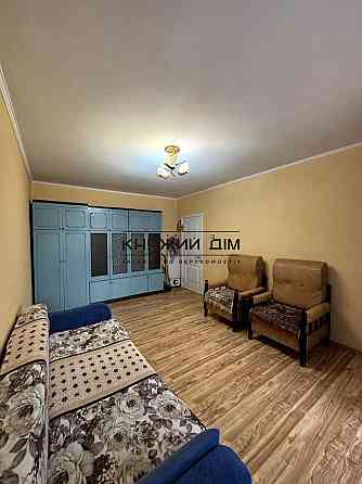 Продаж Квартира 3-кімнатна, 10/15 поверх на вул. Цветаевой Марины ул./ Олександри Екстер Київ