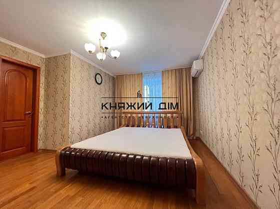 Оренда видової дворівневої 4-х к.кв. метро Оболонь по пр-ту В. Івасюка в Оболонському р-ні. Код об'єкту №: 11202410 Київ