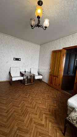 Оренда Квартира 3-кімнатна, 9/16 поверх на вул. Балакірєва Kharkiv