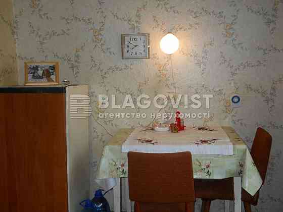 Оренда Квартира 1-кімнатна, 1/14 поверх на вул. Срібнокільська, 14 Киев