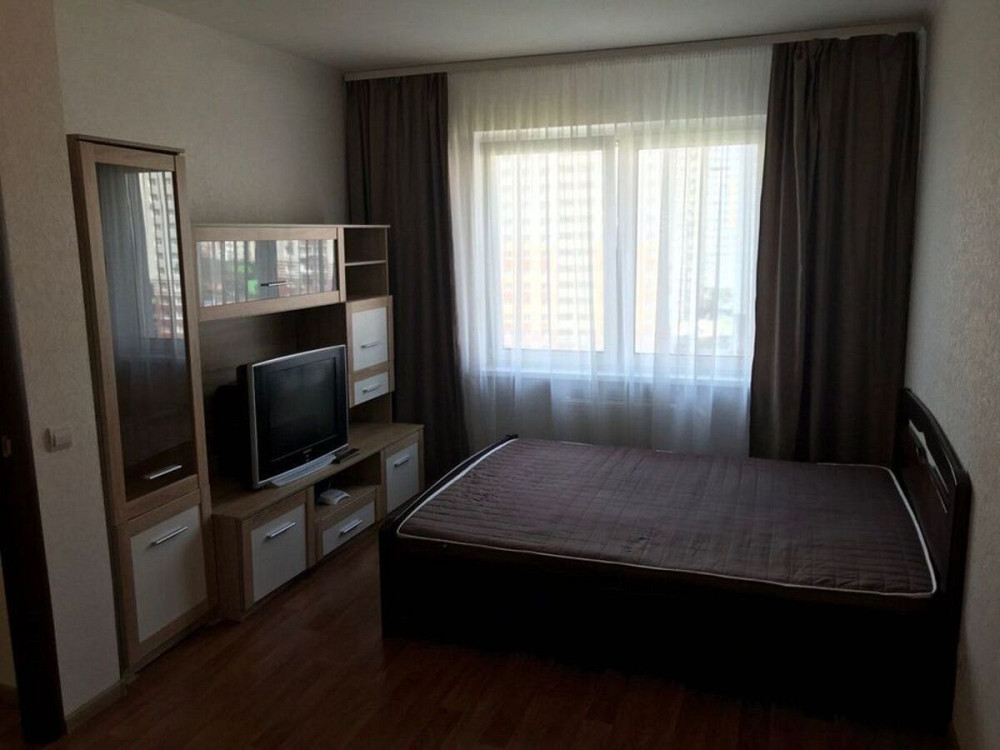 Оренда Квартира 1-кімнатна, 8/25 поверх на Софії Русової, 5Б Київ - фото 1