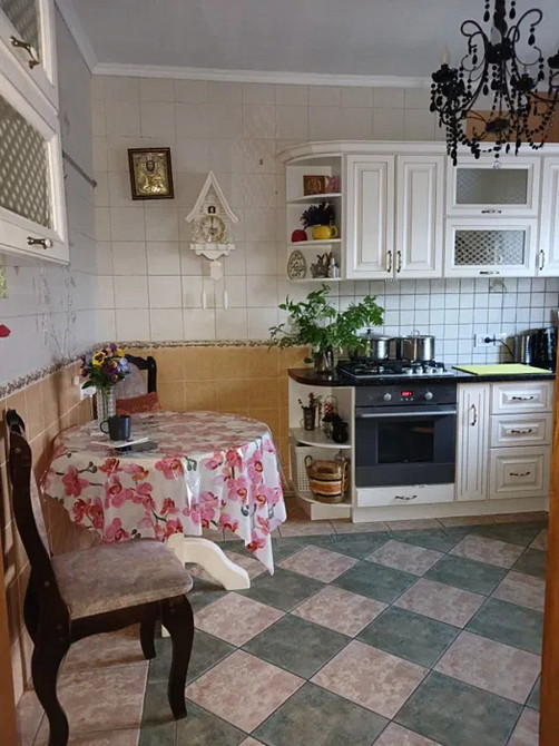 Продаж Будинок на Стельмащука Pochayiv - photo 5