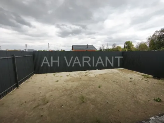 Продажа 1-этажный Коттедж с участком 2.5 сот 105 кв.м 4 комн. на Петра Угляренка Ужгород