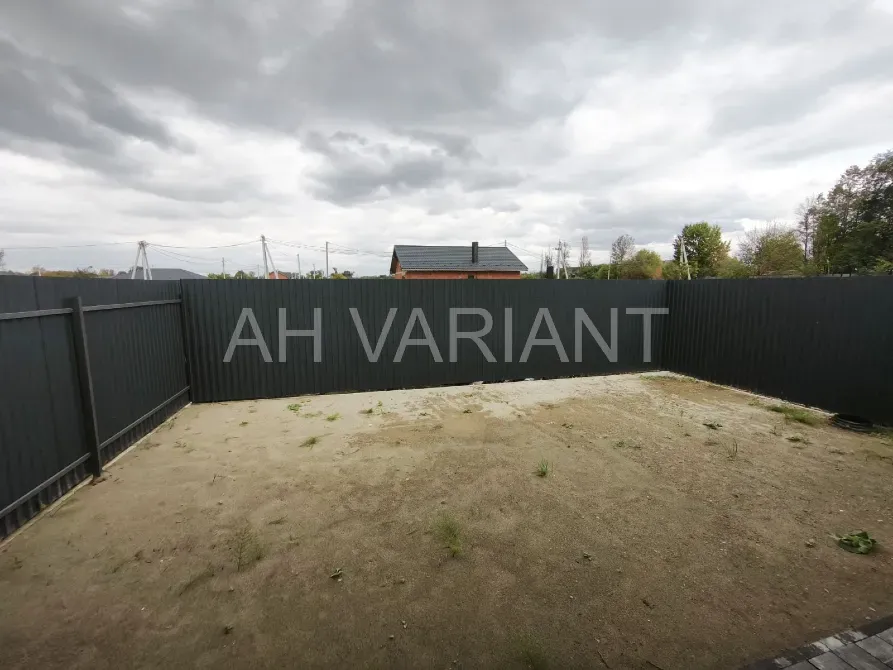 Продажа 1-этажный Коттедж с участком 2.5 сот 105 кв.м 4 комн. на Петра Угляренка Ужгород - изображение 3