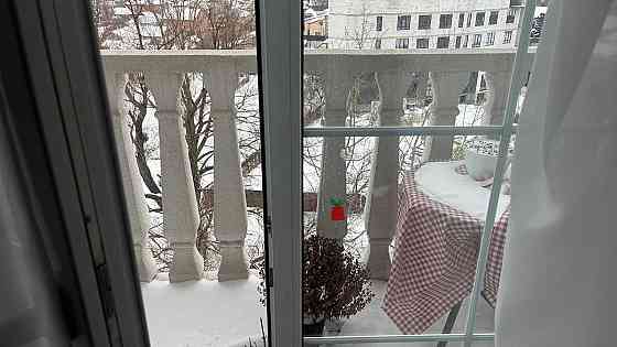 Продаж Квартира 2-кімнатна, 6/9 поверх на Дмитра Луценка вул., д. 10 Киев