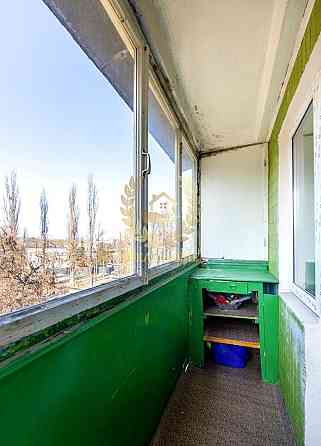 Продаж Квартира 2-кімнатна, 4/5 поверх на Мрии ул., 17Б Kiev