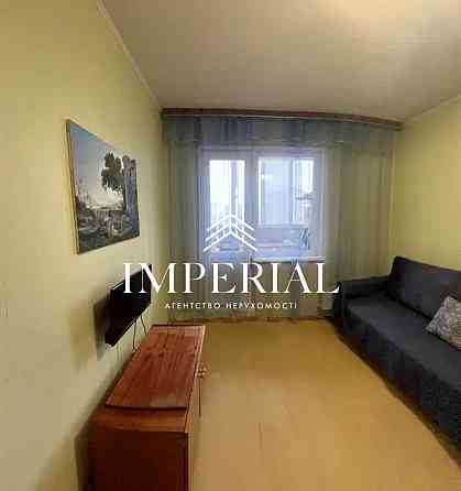 Продаж Квартира 3-кімнатна, 11/16 поверх на вул. Каштанова Kiev