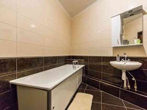 Оренда Квартира 1-кімнатна, 17/25 поверх на Чавдар, 9 Киев