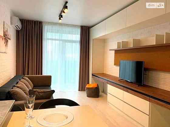 Оренда Квартира 1-кімнатна, 6/24 поверх на вул. Васильківська, 100А Київ