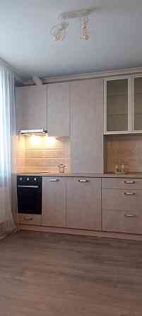 Оренда Квартира 1-кімнатна, 6/10 поверх на Академіка Лєбєдєва, 1 Київ