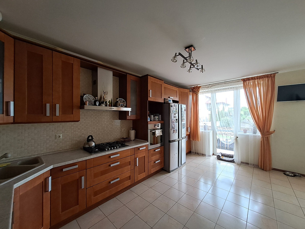 Продаж будинку 290м та 6 сот с.Байківці Байківці - фото 1