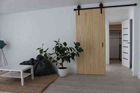 Оренда Квартира 3-кімнатна, 4/10 поверх на пер. Никольский Київ