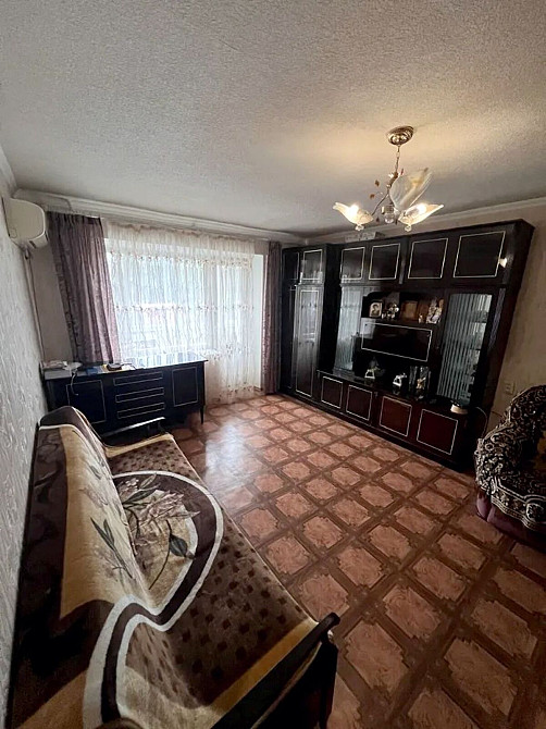 Продаж Квартира 3-кімнатна, 2/9 поверх на Сухомлинского, 50 Дніпро - фото 1