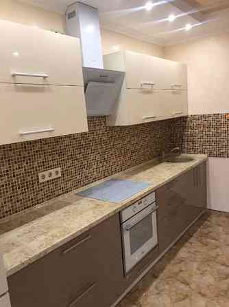 Оренда Квартира 1-кімнатна, 7/9 поверх на ул. Регенераторная, 4 Київ