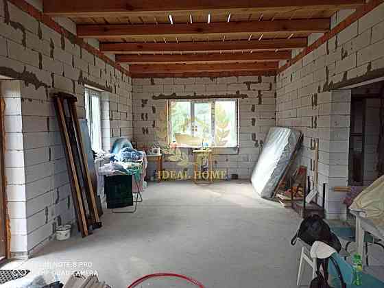 Продаж Будинок 5-кімнатний на Грушевая ул., 48 