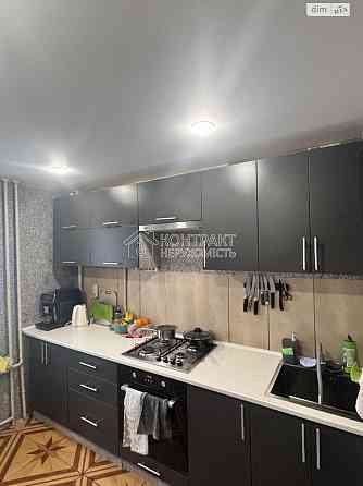 Продаж Квартира 3-кімнатна, 8/9 поверх на вул. Ромашкіна Харків