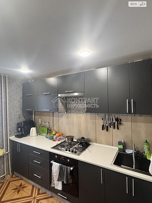 Продаж Квартира 3-кімнатна, 8/9 поверх на вул. Ромашкіна Харків - фото 1