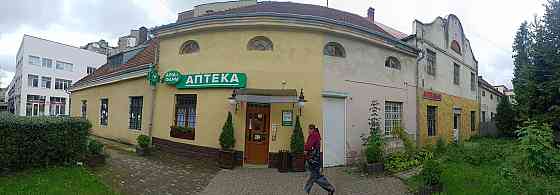 Продаж торгове приміщення на Коновальця Є. вул., 104 А Ivano-Frankivs'k