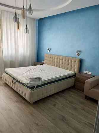 Оренда Квартира 3-кімнатна, 3/14 поверх на ул. Ованеса Туманяна Київ