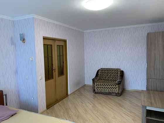 Оренда Квартира 1-кімнатна, 6/15 поверх на Вишняківська, 5б Kiev