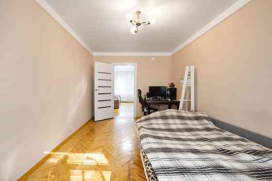 Продаж Квартира 2-кімнатна, 5/5 поверх на вул. Володимира Великого Львов