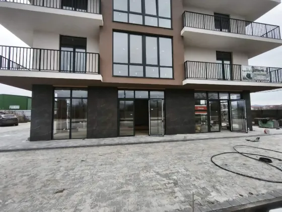 Здається Приміщення в житловому будинку площа 52 кв.м 1-й поверх Ужгород Загорська 168Д Ужгород