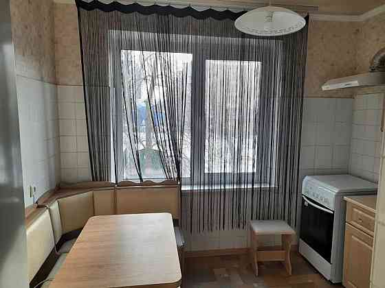 Оренда Квартира 1-кімнатна, 2/9 поверх на просп. Павла Тичини, 28 Київ