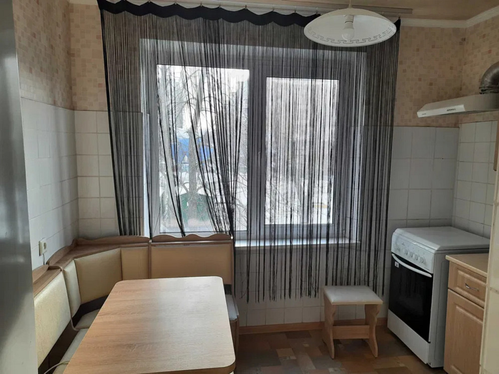 Оренда Квартира 1-кімнатна, 2/9 поверх на просп. Павла Тичини, 28 Київ - фото 1