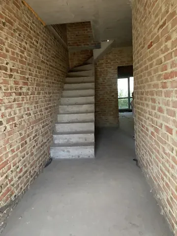 Продаж 2-поверховий   100 кв.м 4 кімн. на Кулика і Гудачека (Макарова) вулиця Рівне - фото 1