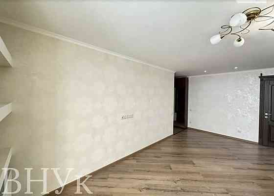 Продаж Квартира 4-кімнатна, 8/9 поверх на Миколайчука Вінниця