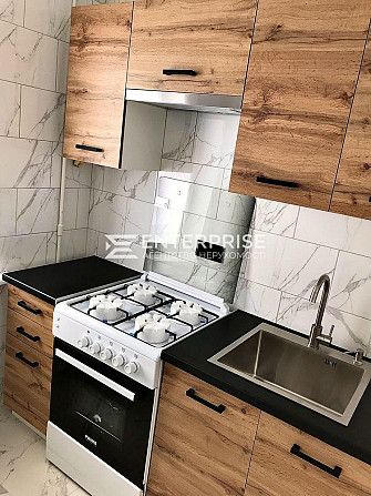 Продаж 1к Квартира 23.6 кв.м Вереснева вул. Kiev - photo 1