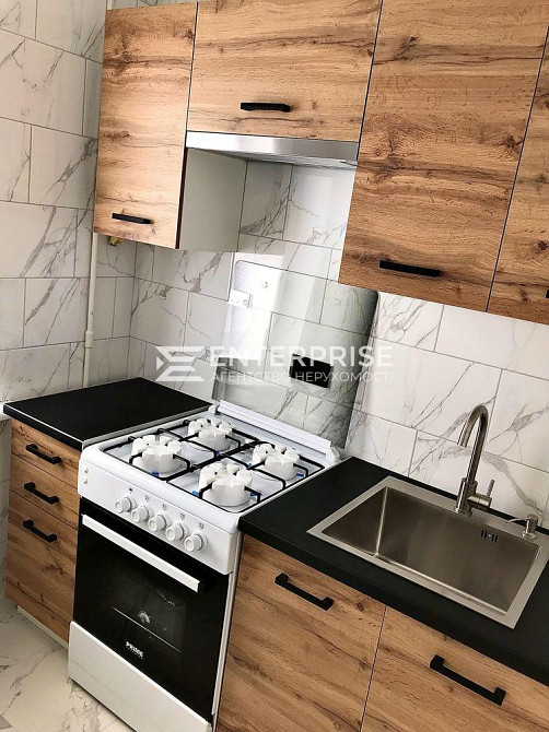 Продаж 1к Квартира 23.6 кв.м Вереснева вул. Київ - фото 1