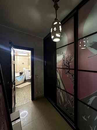 Оренда Квартира 1-кімнатна, 9/23 поверх на Дніпровська набережна, 19в Kiev