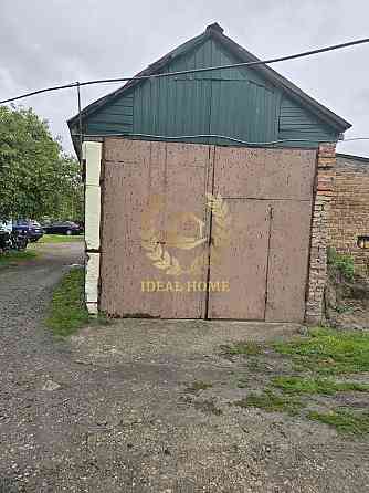 Продаж Квартира 3-кімнатна, 2/2 поверх на Липовая ул. Пухівка