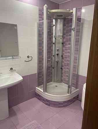 Продаж Квартира 4-кімнатна, 12/20 поверх на Чорновола вул., д. 25 Київ